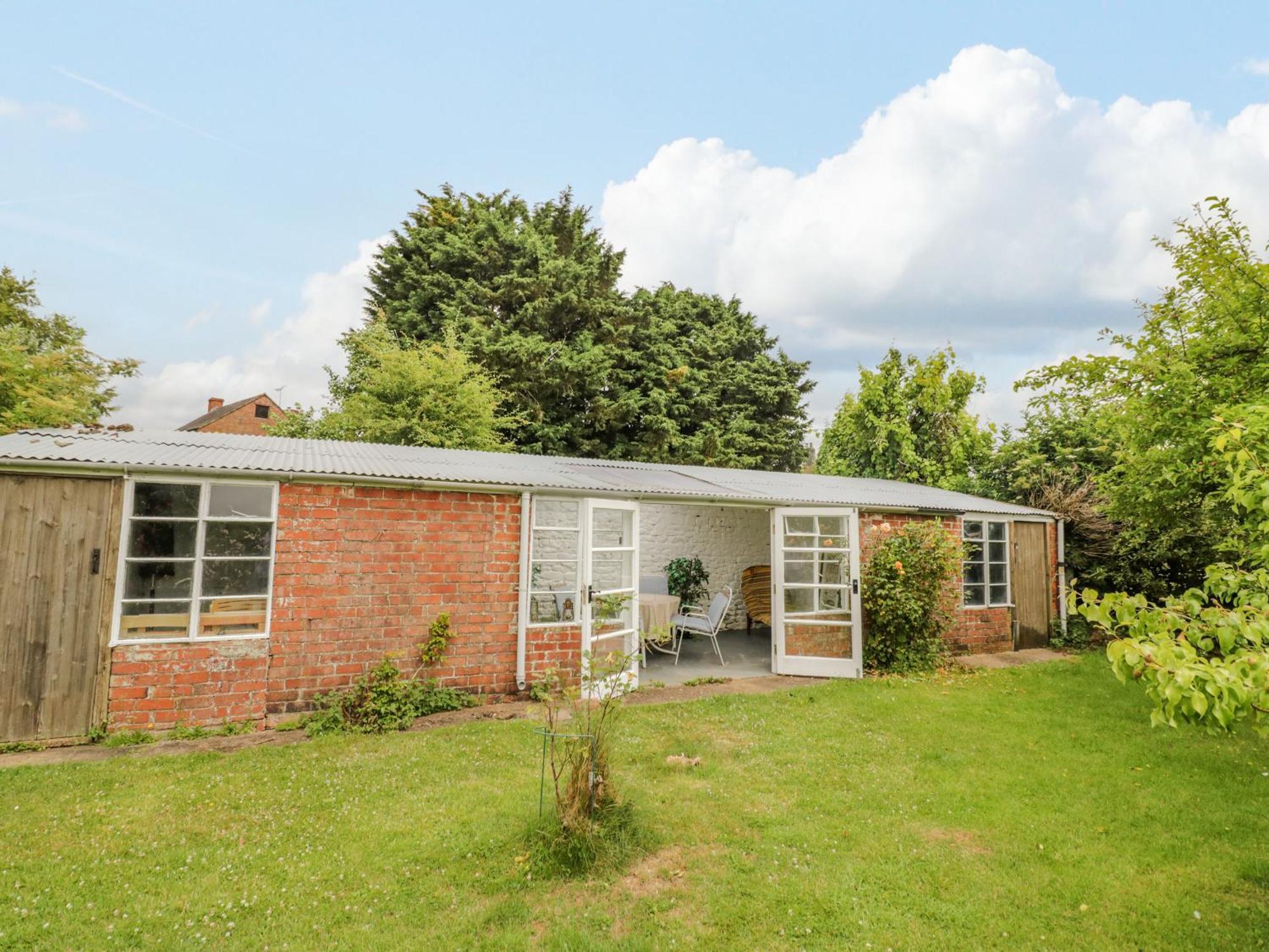 Holiday home Priors Mead